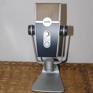 AKG Lyra Microphone for Podcast Studio Music Video.   192 kHz